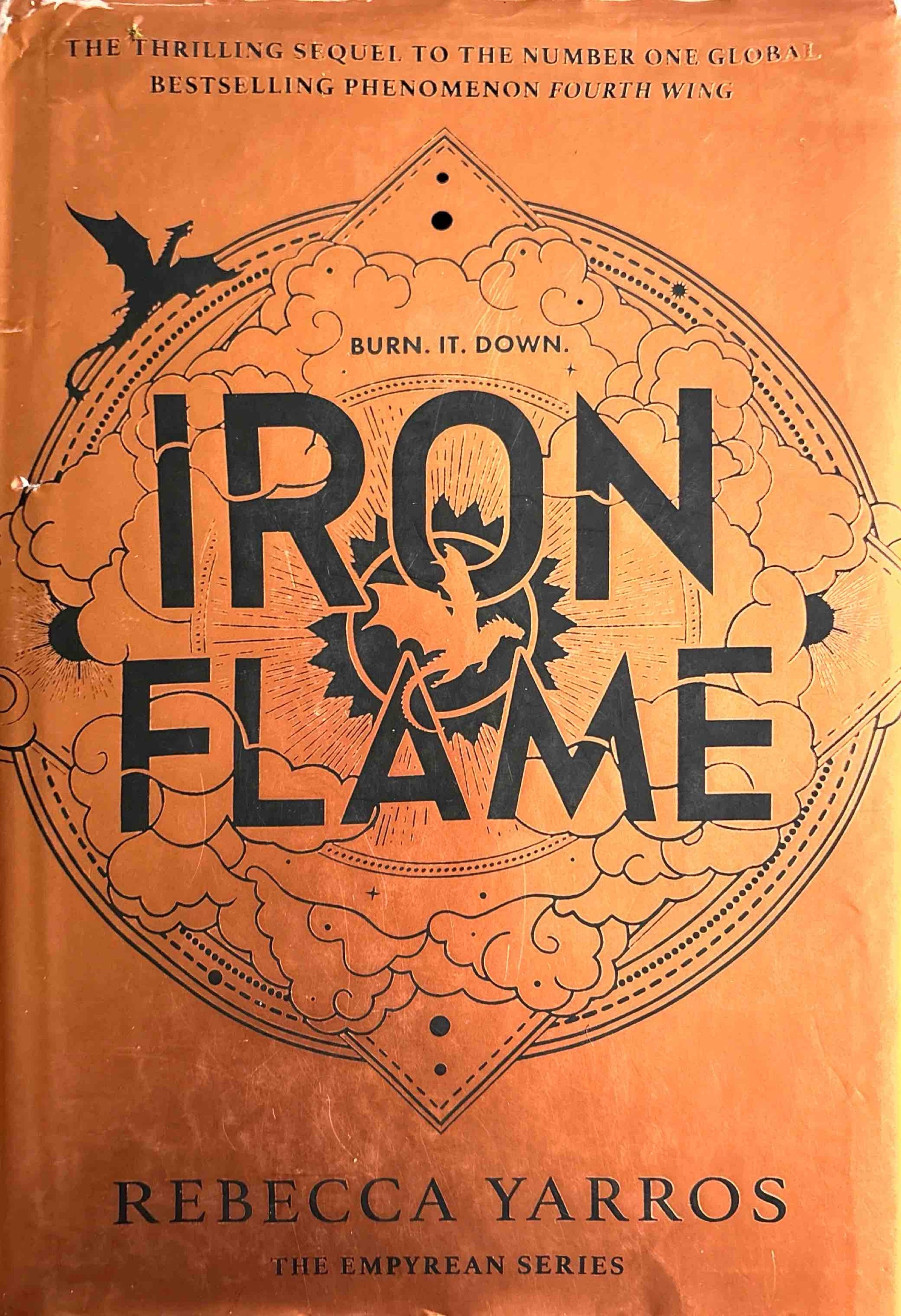 Iron Flame - Rebecca Yarros